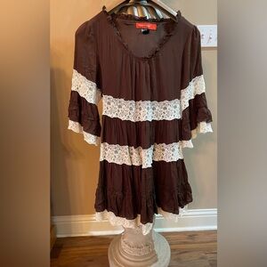 🔆 URBAN MANGO Baby Doll Dress SZ:L Brown w Tan Layers of Lace Long bell sleeves